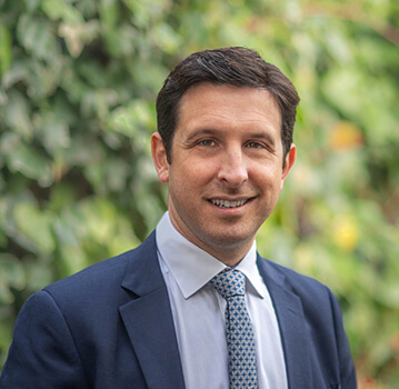 Mr Gavin Schaller, Orthopaedics, Hand and Wrist Surgery
